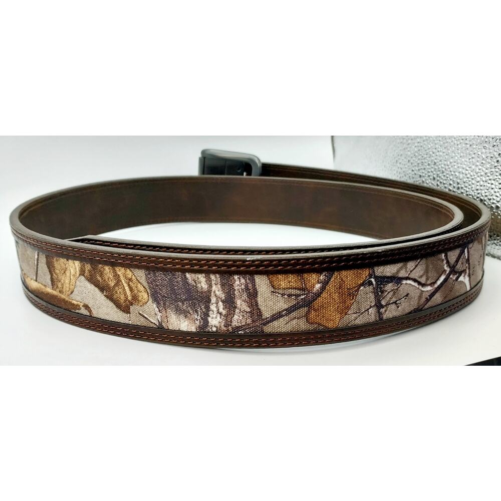 NEW Realtree Brown Leather And Camouflage Belt Brushed Nickel Buckle 53 In. Long - Picture 3 of 6